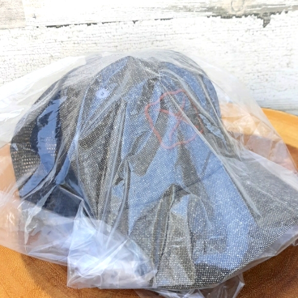 NWT TWISTED X CAP - Picture 6 of 8